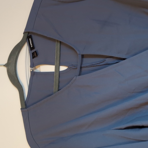 Express Blouse - Picture 3 of 5